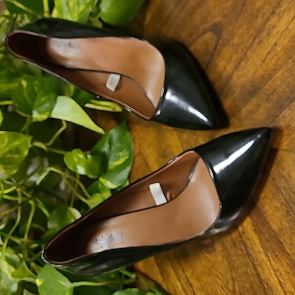 Mossimo Supply Co. Black Heels - Picture 1 of 12